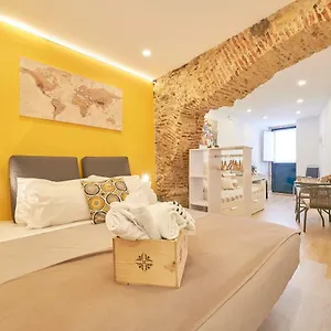 lisbon-inn-bica-suites.hotels-lisbon-portugal.com/